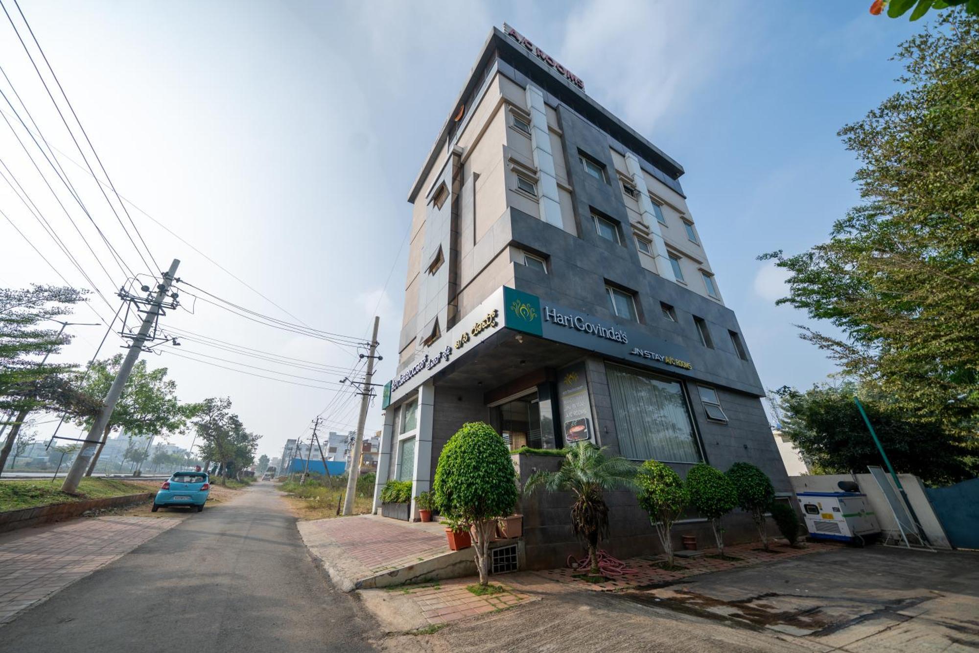 Hotel J N Stay Mysore - 12 Minutes To Mysore Palace Zewnętrze zdjęcie